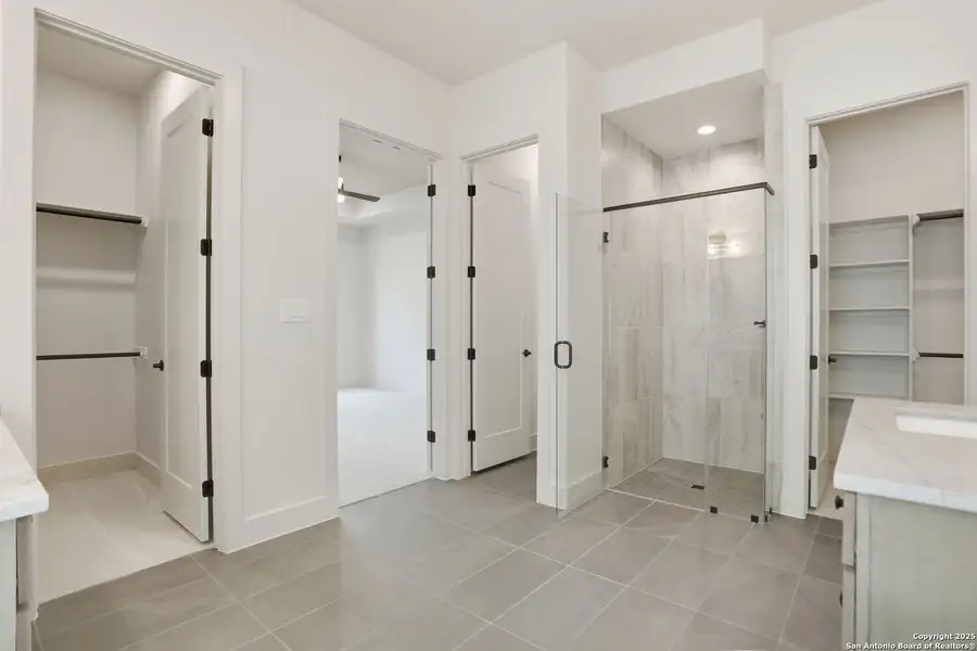 Furnished interior view inside a new home in Kinder Ranch 70's, San Antonio (Image 5). Furnished interior view inside a new home in Kinder Ranch 70's, San Antonio (Image 5).