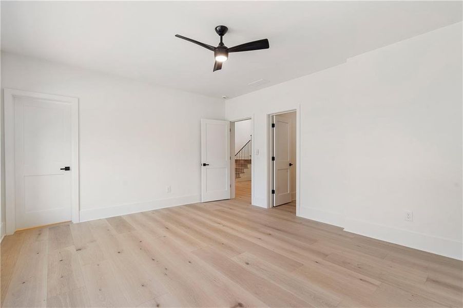 Spacious, unfurnished interior of a new home in , Alpharetta (Image 40). Spacious, unfurnished interior of a new home in , Alpharetta (Image 40).