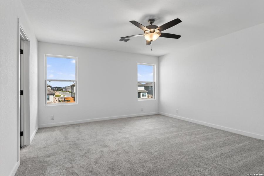 Spacious, unfurnished interior of a new home in Saddlebrook Ranch, Schertz (Image 24).