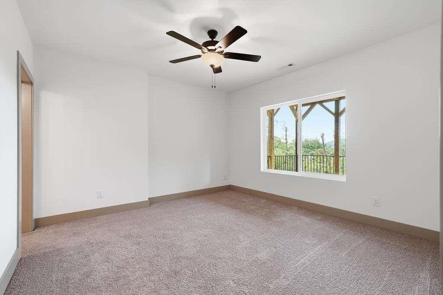 Spacious, unfurnished interior of a new home in , Ellijay (Image 70).