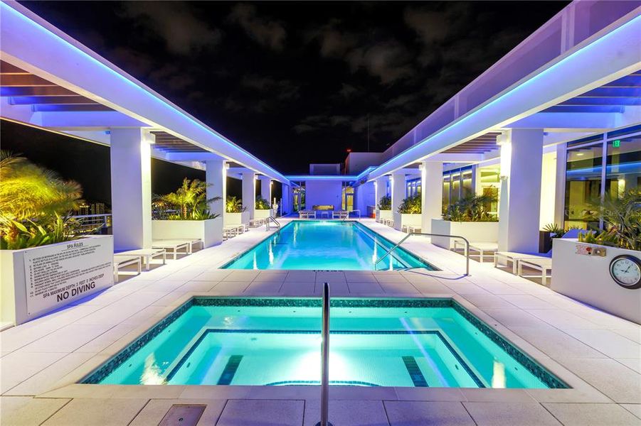 Exterior details and patio area of a home in , St. Petersburg (Image 26).