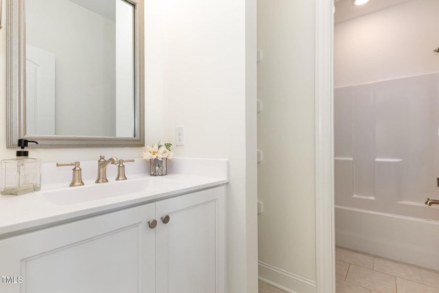 028_img_3011-edit_235