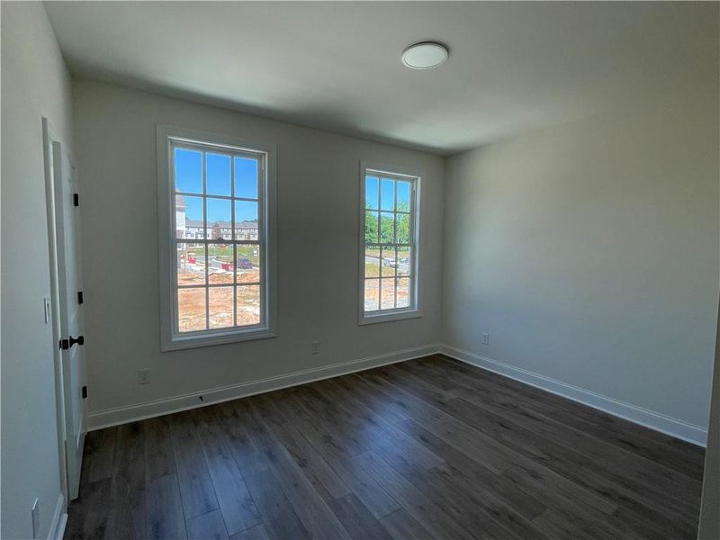 Spacious, unfurnished interior of a new home in Waterside Townhomes, Peachtree Corners (Image 16).