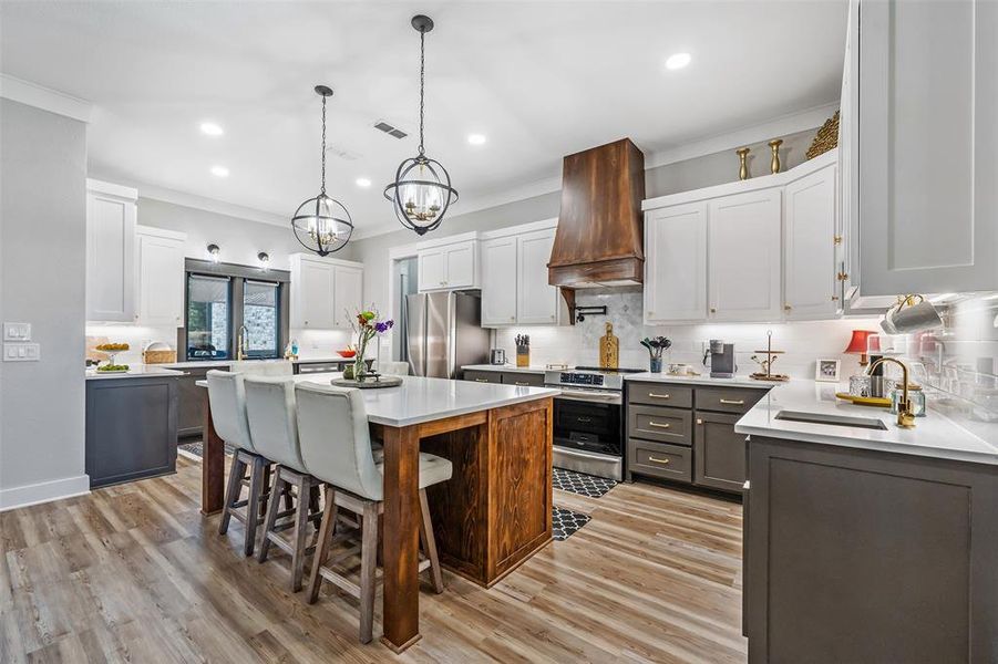 Furnished interior view inside a new home in , Mineola (Image 12). Furnished interior view inside a new home in , Mineola (Image 12).