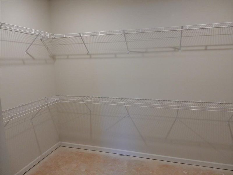 Spacious, unfurnished interior of a new home in , Demorest (Image 8).