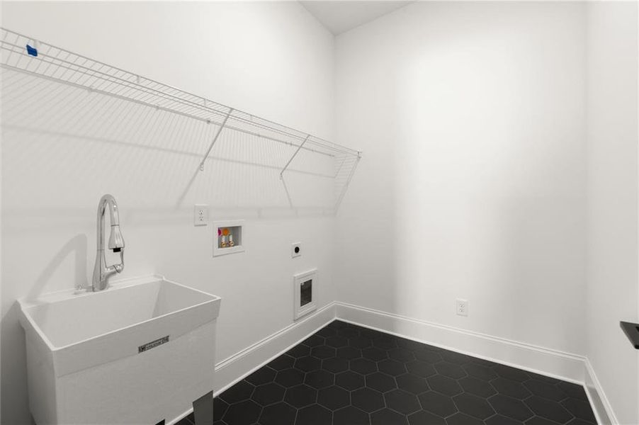 Spacious, unfurnished interior of a new home in , Kennesaw (Image 55).