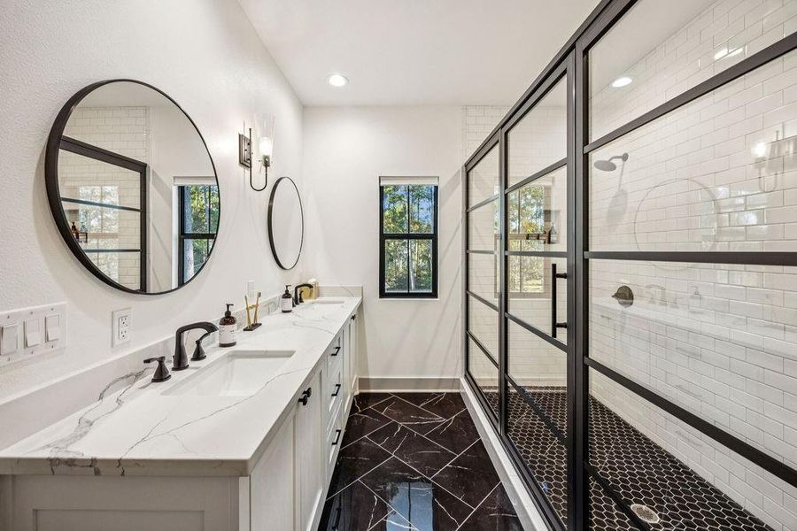 Furnished interior view inside a new home in , Brookeland (Image 19).