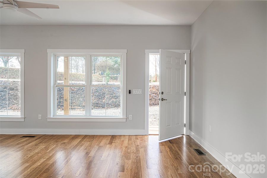 Spacious, unfurnished interior of a new home in , Weaverville (Image 13).
