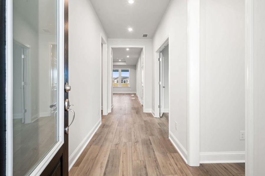 Spacious, unfurnished interior of a new home in Sun City Hilton Head, Bluffton (Image 19). Spacious, unfurnished interior of a new home in Sun City Hilton Head, Bluffton (Image 19).