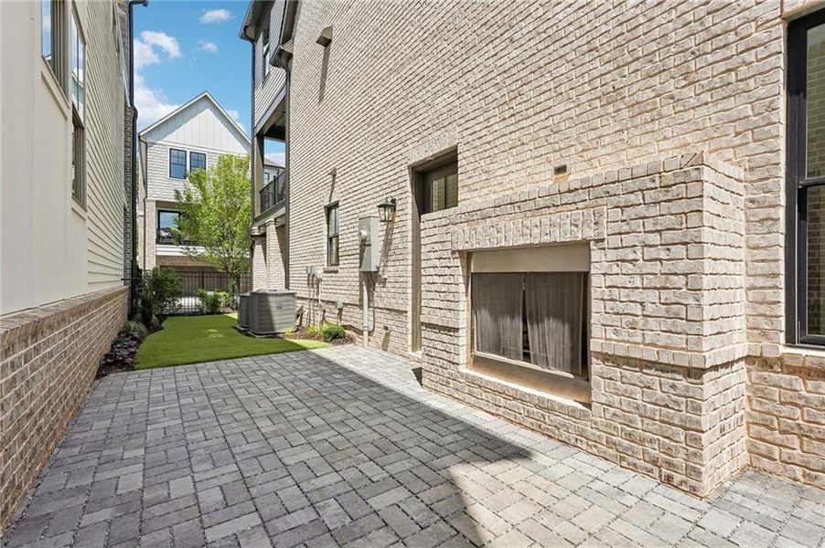 Exterior details and patio area of a home in Park Walke, Alpharetta (Image 3).