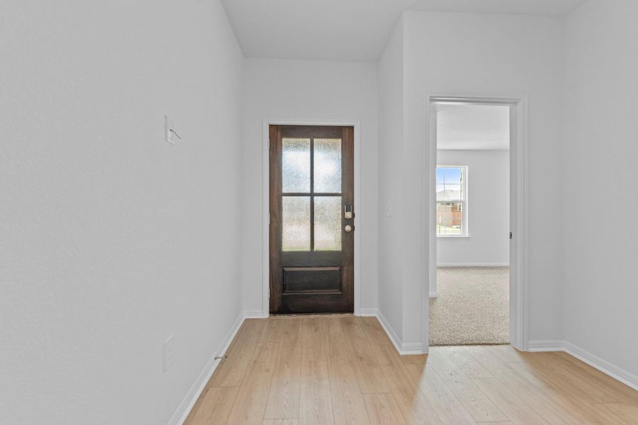 Spacious, unfurnished interior of a new home in Bar W Ranch, Leander (Image 30). Spacious, unfurnished interior of a new home in Bar W Ranch, Leander (Image 30).
