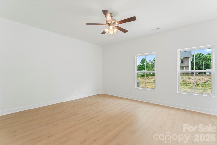 Spacious, unfurnished interior of a new home in , Kannapolis (Image 19).