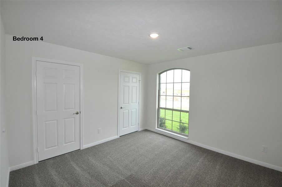 Spacious, unfurnished interior of a new home in , League City (Image 36).