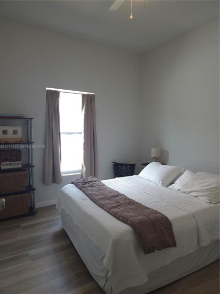 Furnished interior view inside a new home in , Sebring (Image 14).