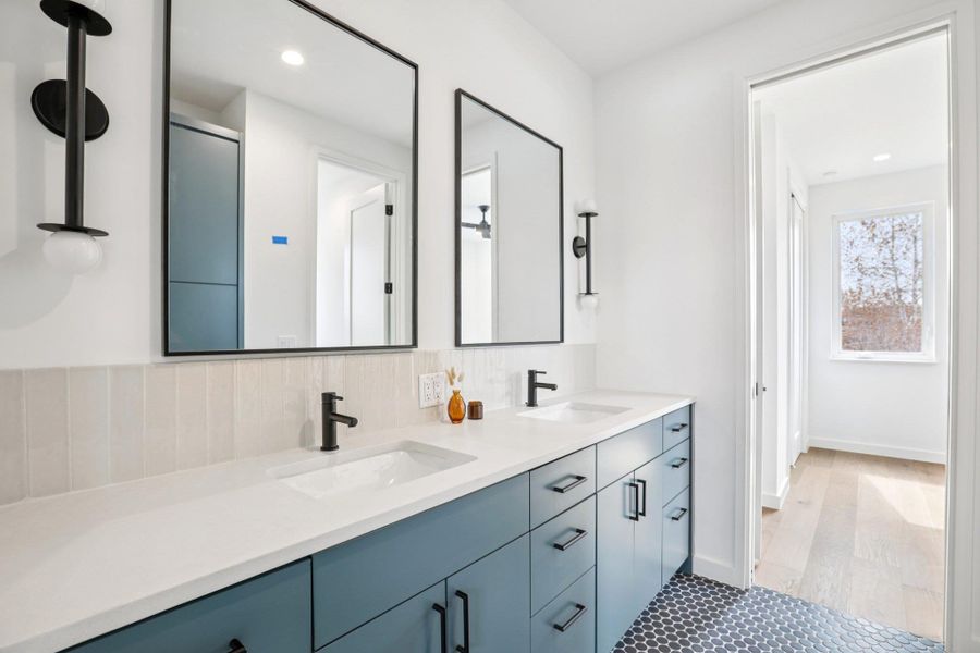 Furnished interior view inside a new home in , Austin (Image 24).