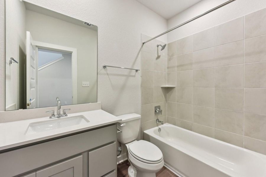 Furnished interior view inside a new home in Avery Centre, Round Rock (Image 10).