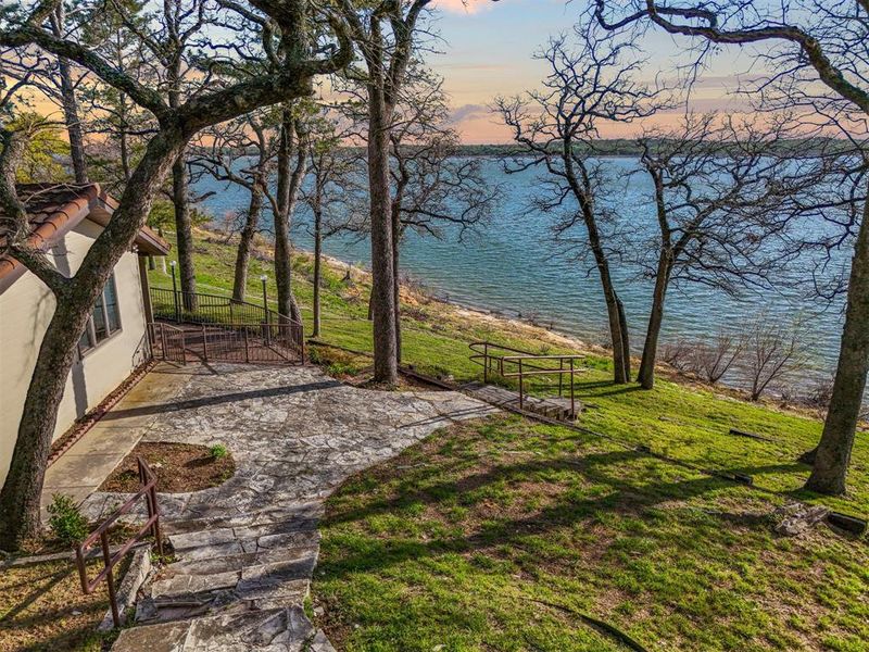 Natural landscape and outdoor views near in Flower Mound (Image 16). Natural landscape and outdoor views near in Flower Mound (Image 16).