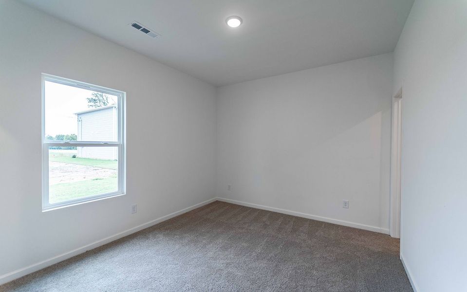 Spacious, unfurnished interior of a new home in Stonehenge, Manchester (Image 10).