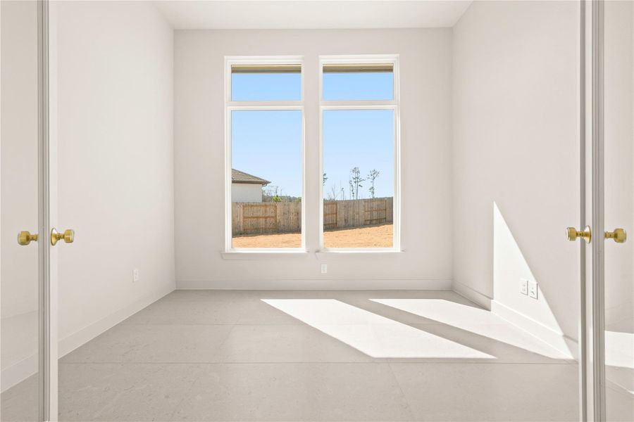 Spacious, unfurnished interior of a new home in ARTAVIA®, Conroe (Image 9).
