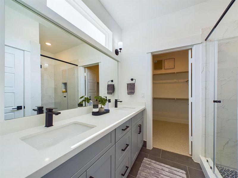 Gorgeous primary bathroom!