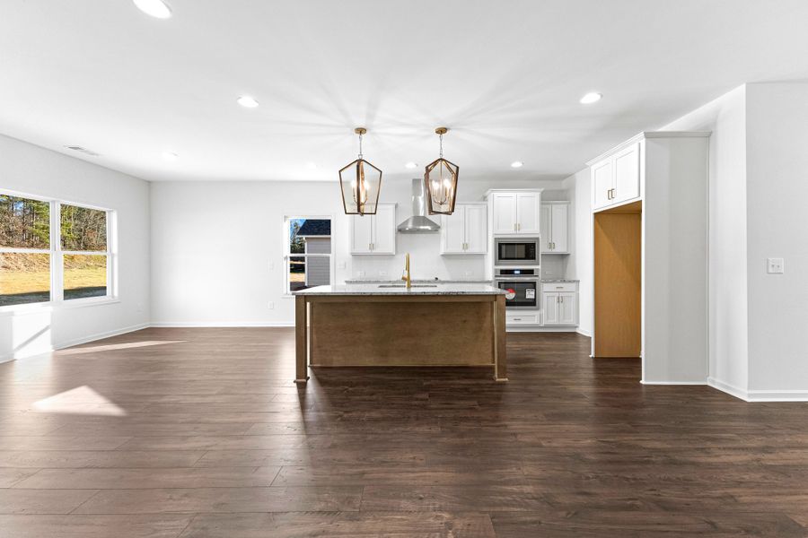 Image 51 of a home in Standing Oaks.