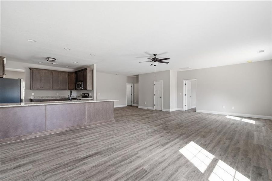 Spacious, unfurnished interior of a new home in , Jasper (Image 20). Spacious, unfurnished interior of a new home in , Jasper (Image 20).