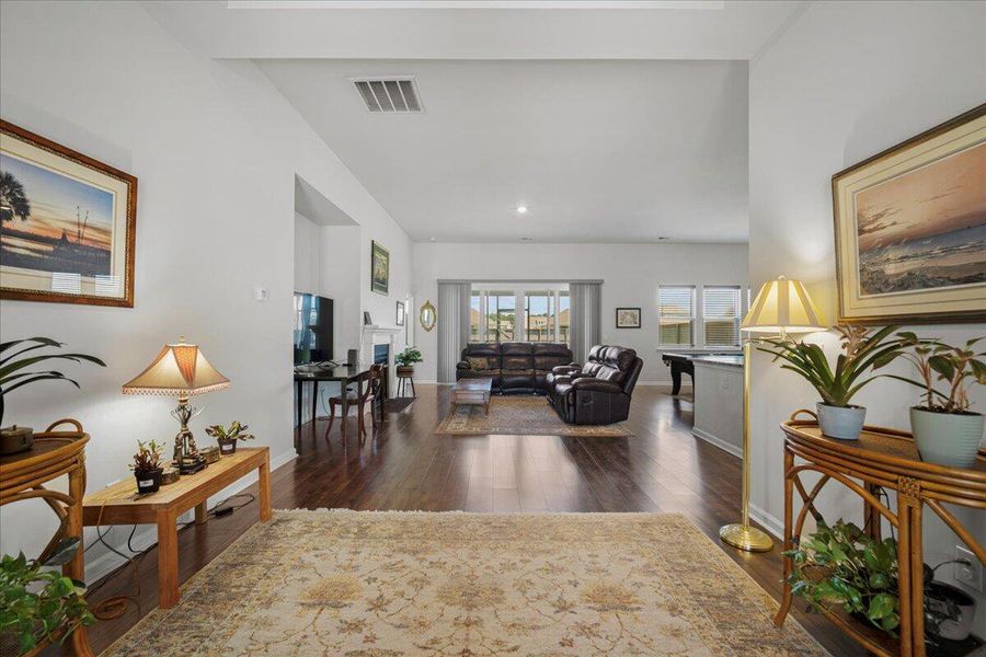 Furnished interior view inside a new home in French Quarter Creek, Huger (Image 16).