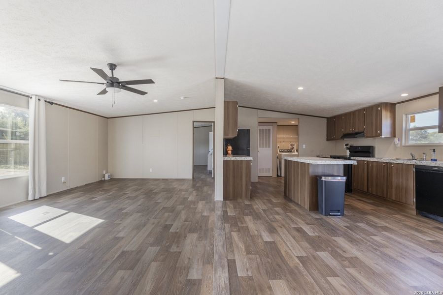 Spacious, unfurnished interior of a new home in , Elmendorf (Image 16).