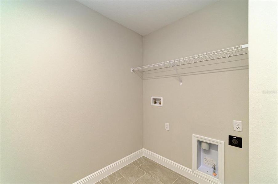 Spacious, unfurnished interior of a new home in Pasadena Woods, Pasadena Hills (Image 34).