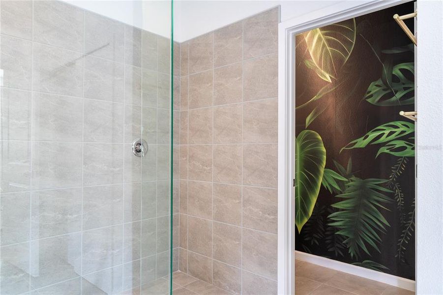 Furnished interior view inside a new home in , Kissimmee (Image 49).