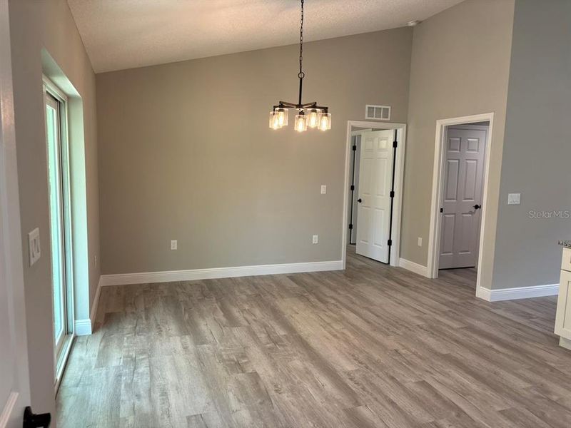 Spacious, unfurnished interior of a new home in , Dunnellon (Image 17). Spacious, unfurnished interior of a new home in , Dunnellon (Image 17).