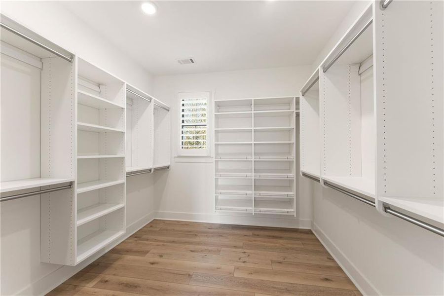 Image 51 of a home in .