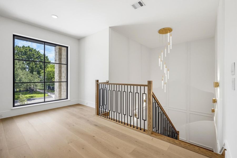 Spacious, unfurnished interior of a new home in , Houston (Image 22).