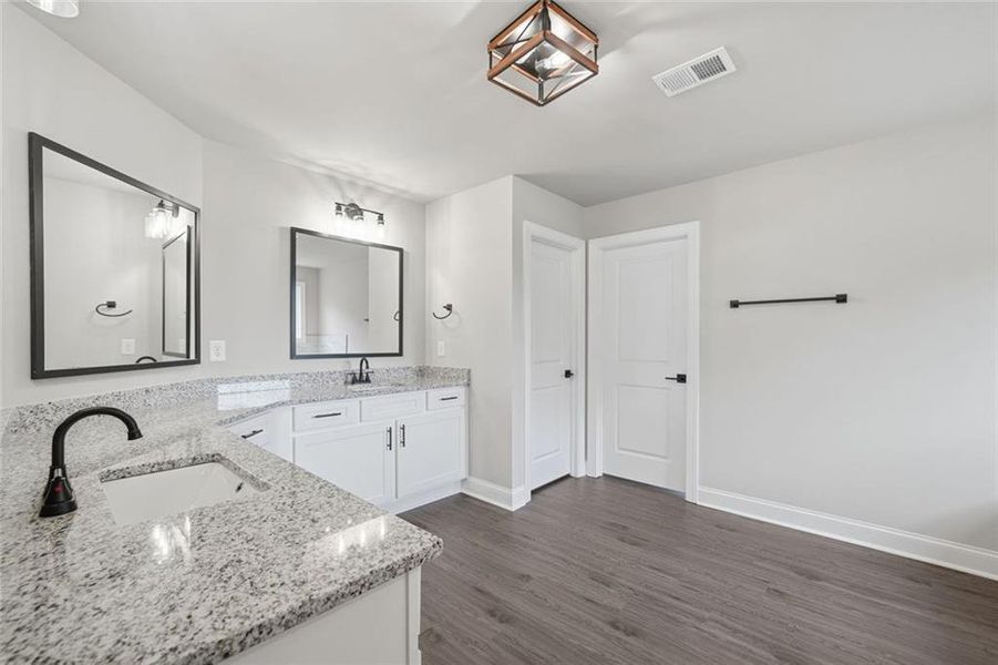 Furnished interior view inside a new home in , Dawsonville (Image 38).