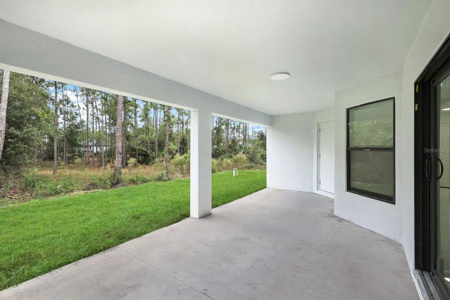 Exterior details and patio area of a home in , Lehigh Acres (Image 20).