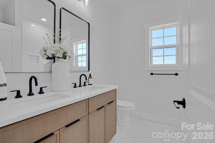 Furnished interior view inside a new home in , Lincolnton (Image 7).