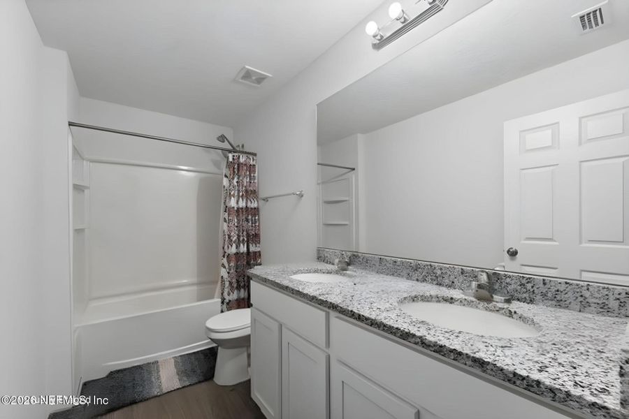 Furnished interior view inside a new home in , Jacksonville (Image 9).