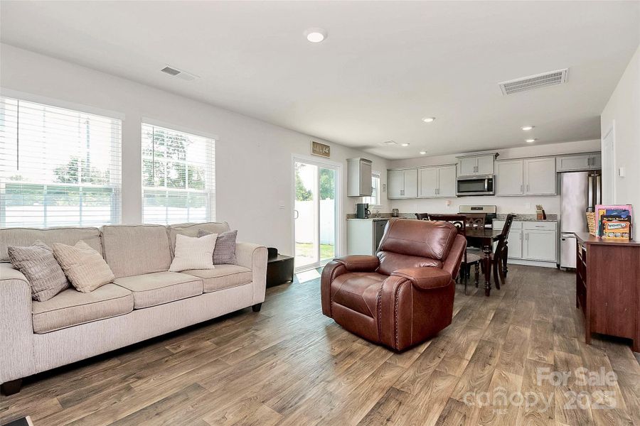 Furnished interior view inside a new home in Abrial Ridge, York (Image 30).