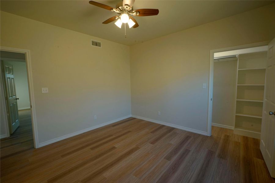 Spacious, unfurnished interior of a new home in , Longview (Image 16). Spacious, unfurnished interior of a new home in , Longview (Image 16).