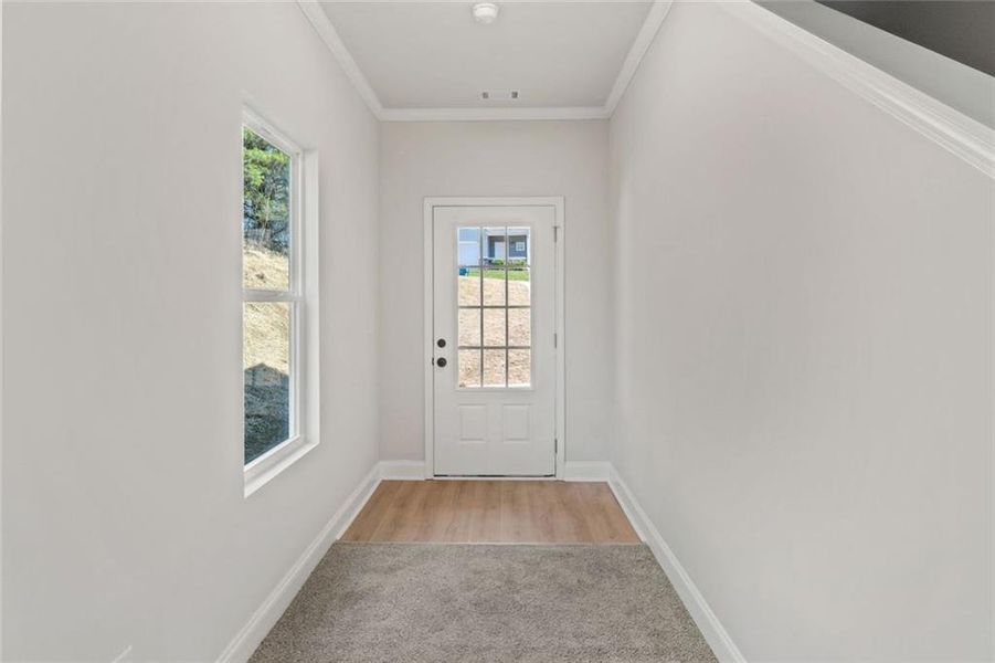 Spacious, unfurnished interior of a new home in , Alto (Image 30).