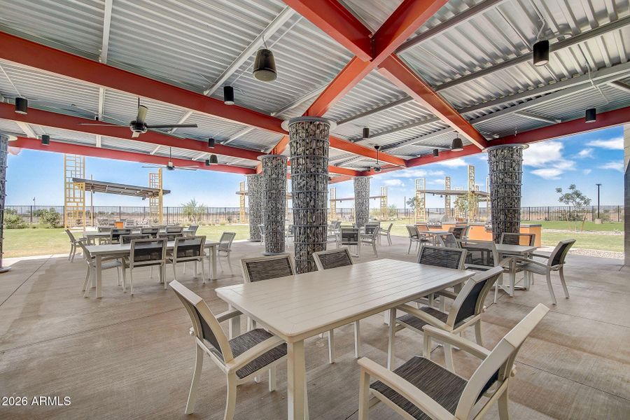 Outdoor - Web 2 Outdoor - Web 2