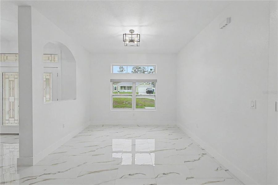 Spacious, unfurnished interior of a new home in , Weeki Wachee (Image 49).