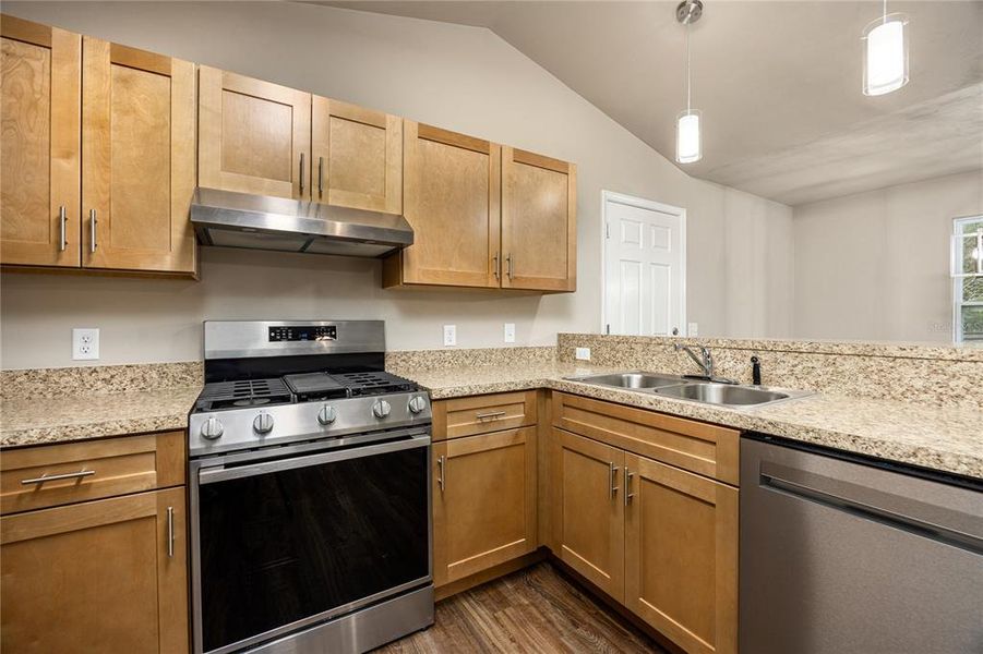 Furnished interior view inside a new home in , Gainesville (Image 7).