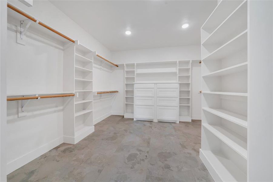 Spacious, unfurnished interior of a new home in , Caddo Mills (Image 27).