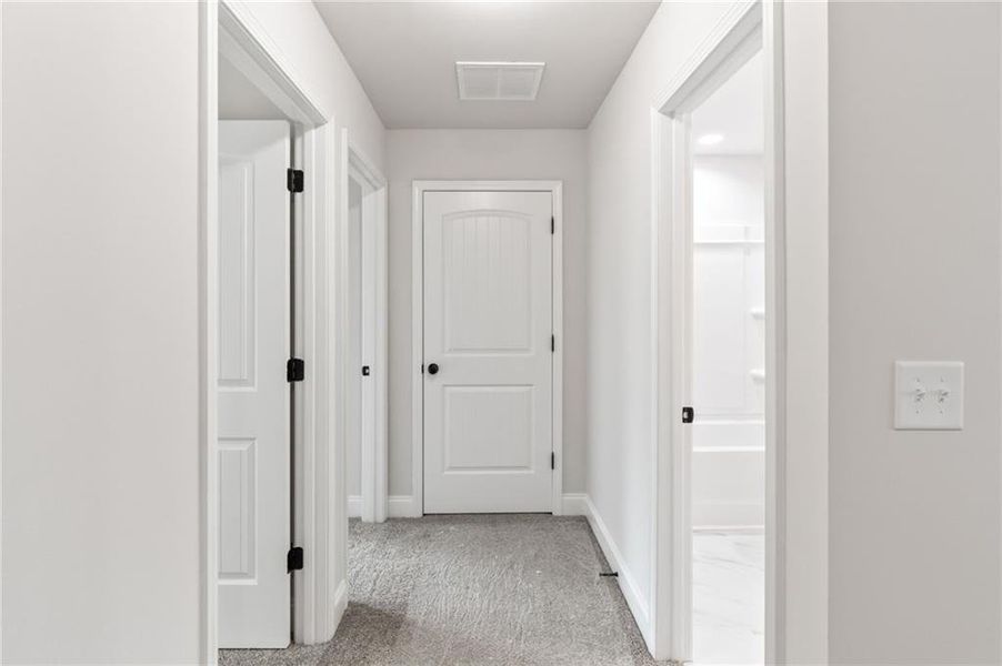 Image 25 of a home in .