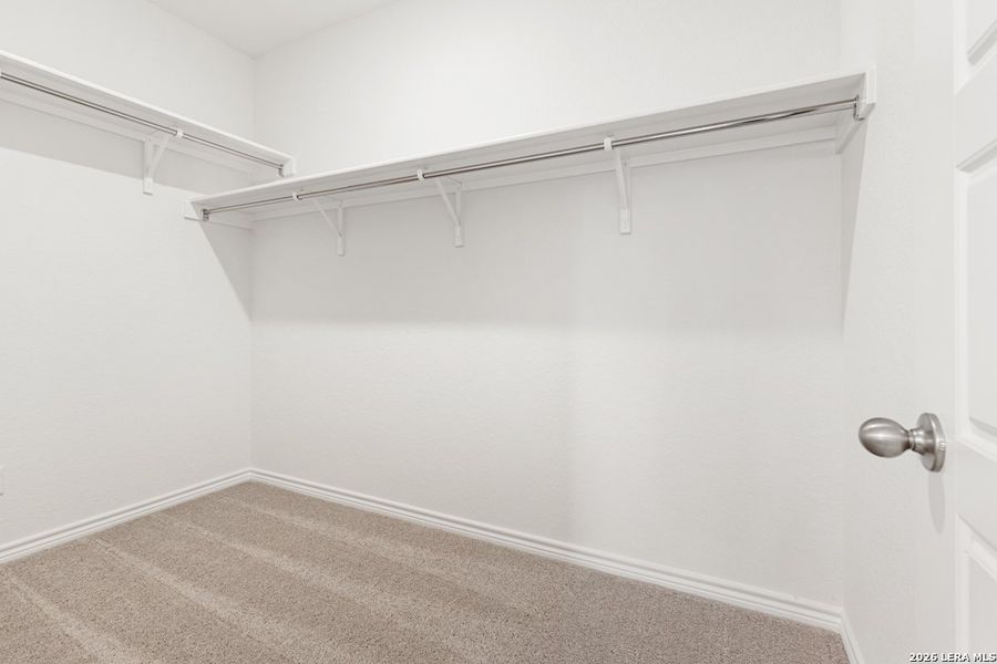 Spacious, unfurnished interior of a new home in Knox Ridge, Converse (Image 26).