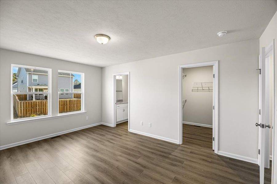 Spacious, unfurnished interior of a new home in Windsor, North Augusta (Image 27).