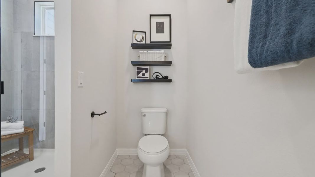 Furnished interior view inside a new home in Isla Mirada, San Antonio (Image 44).