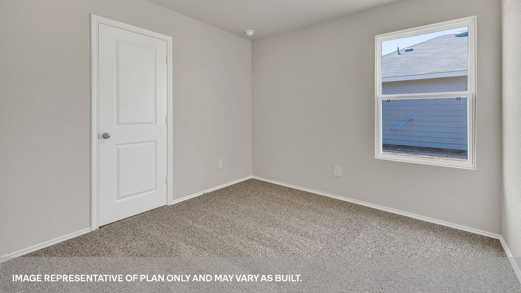 Representative unfurnished interior of a home built from the The Barton by D.R. Horton in Spring Valley, New Braunfels (Image 16).