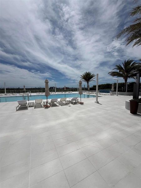 Community amenities in , North Miami (Image 42). Community amenities in , North Miami (Image 42).